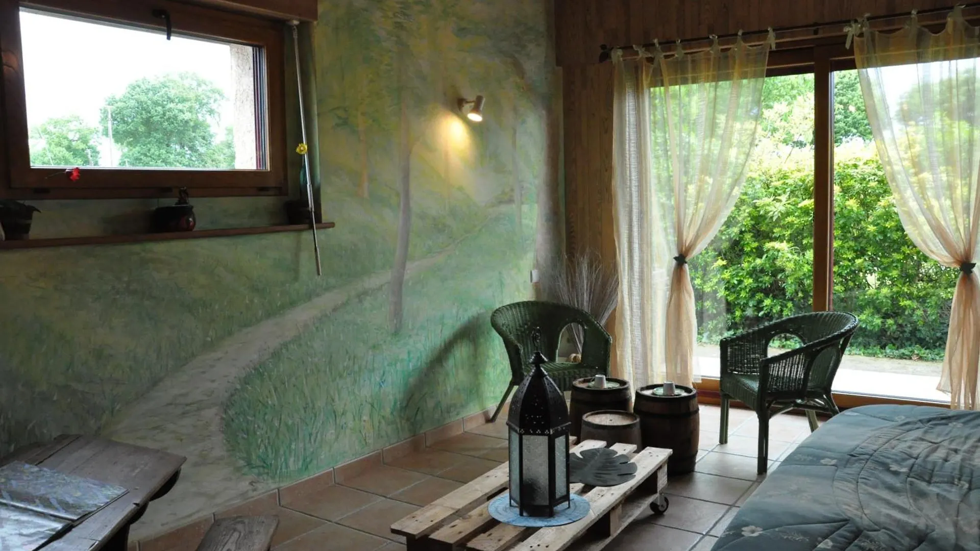 Holiday home La Demeure De Merlin L'Enchanteur Loscouet-sur-Meu